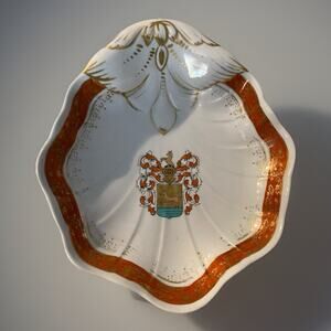 Mottahedeh Williamsburg Duke of Gloucester Porcelain Shell Dish Vintage Gold Rim